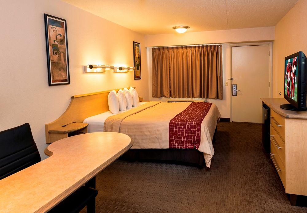 Red Roof Inn Elkhart Kültér fotó