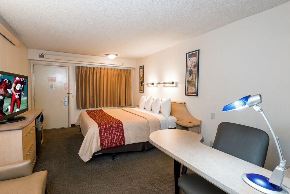 Red Roof Inn Elkhart Kültér fotó