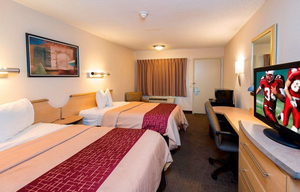 Red Roof Inn Elkhart Kültér fotó